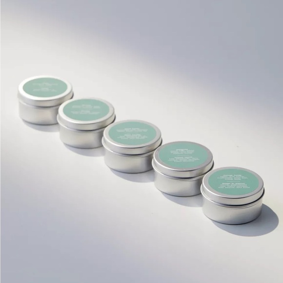 UO What’s Your Mood? 5 Piece Scent Collection Candle Discovery Kit - Picture 3 of 3